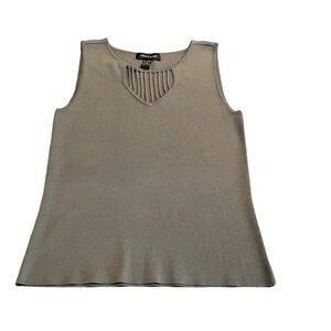 Cable & Gauge Women’s Olive Green Sleeveless Top Size Medium NEW NWT